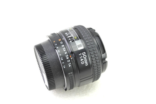 Nikon nikkor 1 4 - mm, f/1.4