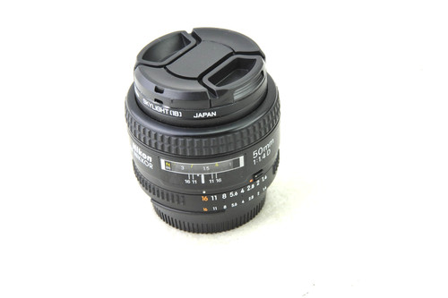 Nikon nikkor 1 4 d - nikkor,
