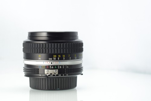 Nikon ais 50mm in mint - f1,4,