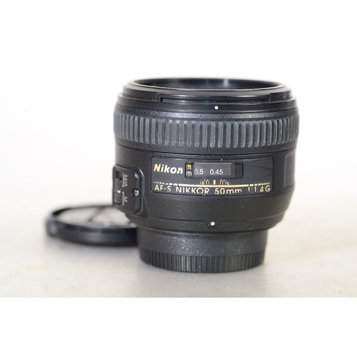 Nikon nikkor 4 - 1,4/50, g